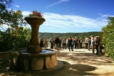 Visite guide de Moustiers Sainte Marie et de sa chapelle  Moustiers sainte Marie