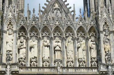 Visite guide des tours de la cathdrale des sacres  Reims