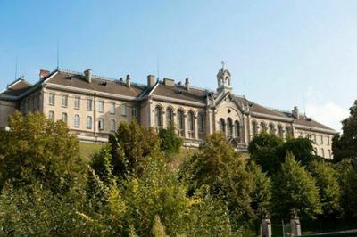 Visite guide du Campus Educatif et Ecologique Saint Philippe  Meudon