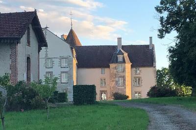 Visite guide du chteau et de la ferme de Dumphlun  Billy Chevannes