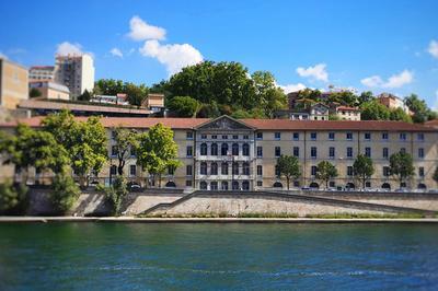 Visite guide du Grenier d'Abondance  Lyon