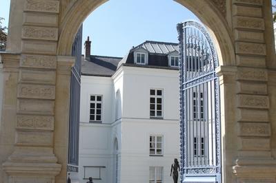 Visite guide du Muse Paul Belmondo  Boulogne Billancourt
