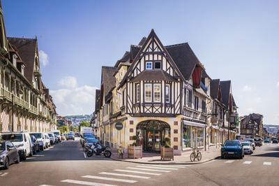 Visite guide du Printemps  Deauville