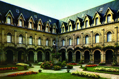Visite guide historique des franciscaines  Deauville