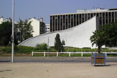 Visite guide : La Bourse dpartementale du travail : une nouvelle  Maison du peuple   Bobigny