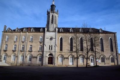 Visite guide Le grand couvent de Gramat et ses secrets