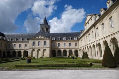 Visite libre de l'Abbaye aux Dames  Caen