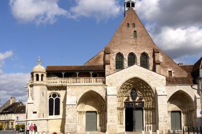 Visite libre de l'glise Saint-Ayoul  Provins