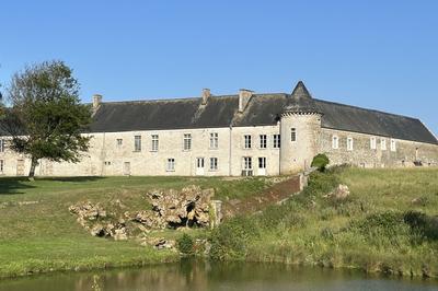 Visite libre du chteau et du muse  Sainte Mere Eglise