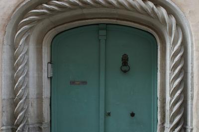 Visite libre du couloir d'entre vot et de la cour de l'htel de bar  Montauban