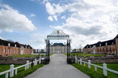 Visite libre du haras National Du Pin  Le Pin au Haras