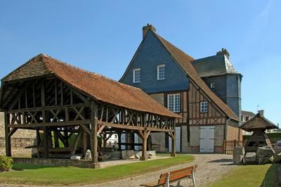 Visite libre du muse  Neufchatel en Bray