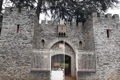 Visite libre  l'glise Du Saint-Spulcre   Angers