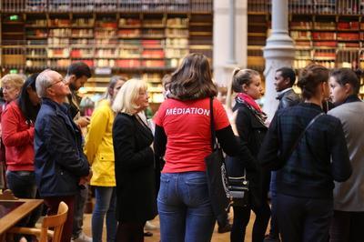 Visite de mdiation par des tudiants en archologie, histoire de l'art et patrimoine  Paris  Paris 2me