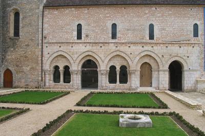 Visites Commentes Et Dcouverte Du Site Abbatial  Saint Benoit