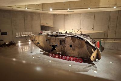 Visites du Cambrai Tank 1917  Flesquieres