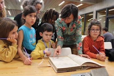 Visites guides Dans les coulisses des Archives, visites spciales familles  Saint Martin d'Heres