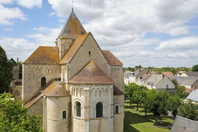 Visites guides de l'abbatiale  Plaimpied Givaudins