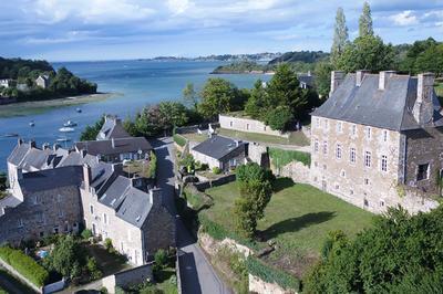 Visites guides de l'ancien Couvent des Carmes du Guildo  Crehen