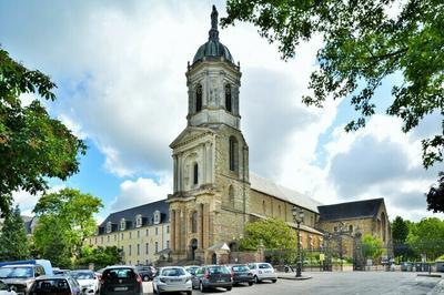 Visites guides de l'glise Notre-Dame-en-Saint-Melaine  Rennes