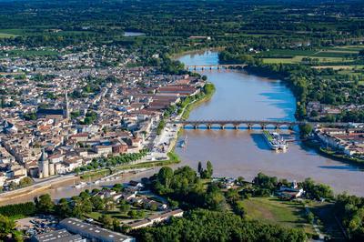 Visites guides de la bastide portuaire de Libourne