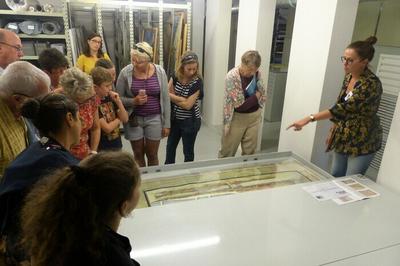 Visites guides des coulisses des archives  Caen