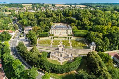 Visites guides historiques du chateau d'auvers  Auvers sur Oise