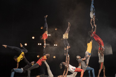 Y ! (L'Eau), Cirque  Brest