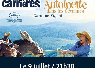 Antoinette dans les Cévennes : Cinéma plein air à Rognes