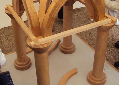 Atelier montage d'une voûte gothique à Blois