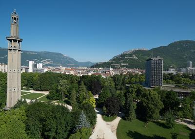 Balades commentées : comprendre la biodiversité et la gestion de la végétation du parc Paul-Mistral à Grenoble