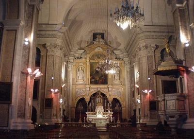 Découvrez cette basilique de style baroque à Montpellier