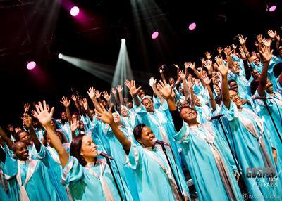 Gospel avec Total Praise Mass Choir à Paris 11ème