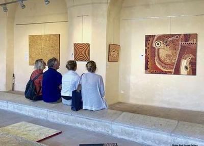 Exposition d'art Aborigène contemporain d'Australie à Saint Tropez