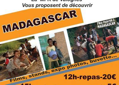 Les 20 ans des mains pour Madagascar à Quettehou