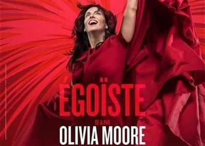 Olivia Moore Dans Egoïste à Antibes