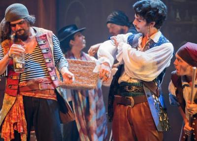 Pirates : Le destin d'Evan Kingsley à Vittel