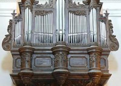 Profitez d'un concert sur le remarquable buffet d'orgue de ce temple à Nimes