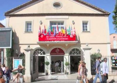 Salon international des artistes contemporain à Saint Tropez