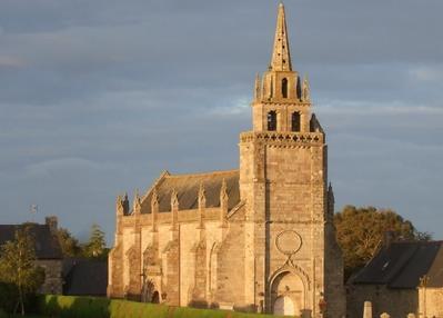 Visite Commentée De L'église Saint-yves, À Minihy-tréguier