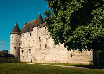 Visite Commentée Du Château à Nemours