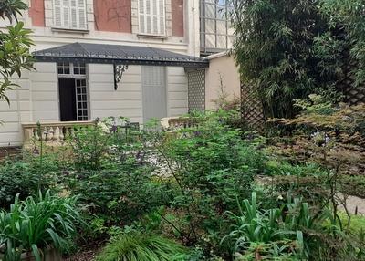 Visite De L'appartement Et Du Jardin De Georges Clemenceau Et De Sa Galerie à Paris