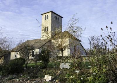 Visite de l'église romane d'Amblagnieu. exposition de photos à Porcieu Amblagnieu