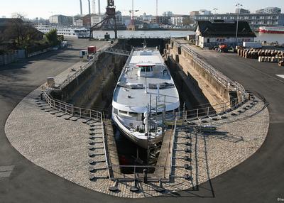 Visite Des Ateliers Portuaires Et Du Pôle Naval à Bordeaux