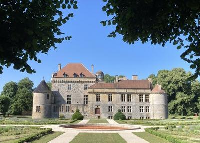 Visite libre d'un château du XVIe siècle et de ses jardins à Le Pailly