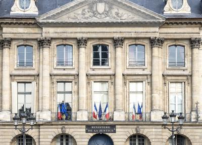 Visite Libre Des Salons De L'hôtel De Bourvallais, Siège Du Ministère De La Justice à Paris 1er