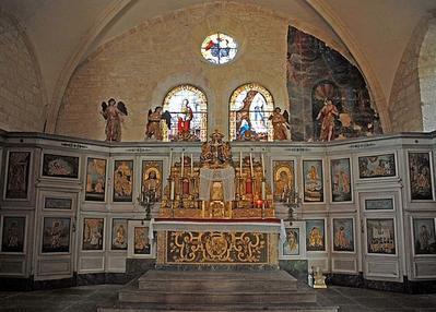 Visitez librement une église de style roman à Montsaugeon