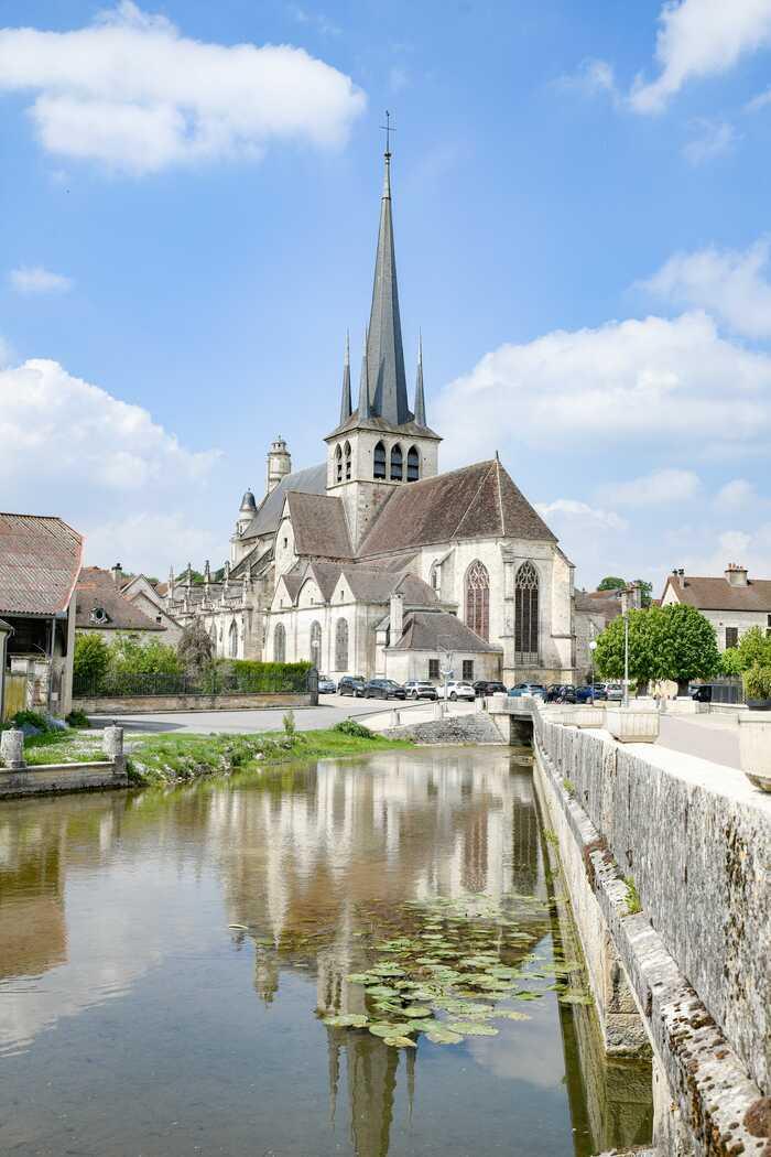 Exposition Partez À La Découverte D'une Église Du Xve Siècle Et ...