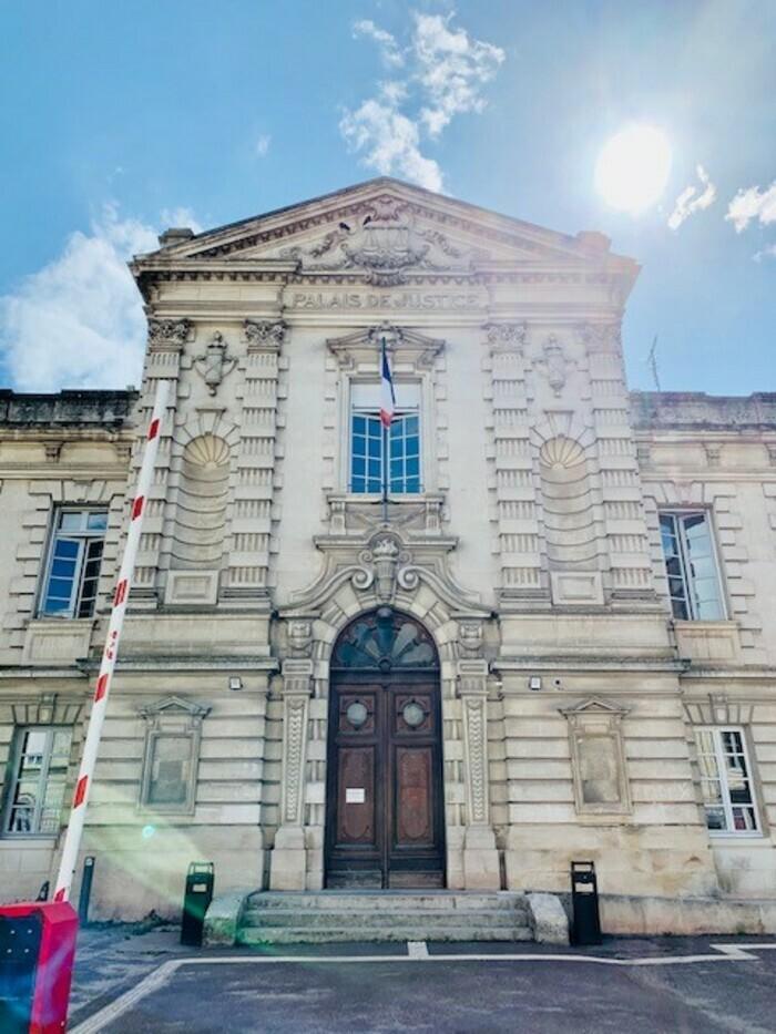 Exposition Visite Du Tribunal Judiciaire à